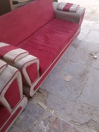 ١٠ مقاعد • ٥ قطع • نضيف