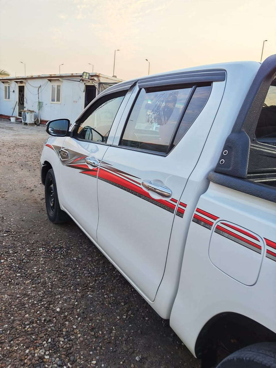 سيارة بيكم 2024 ماشي 60 الرقم أربيل السعر 215 بيها ضربة كما موضح بالصورة الرقم ***********كير عادي
