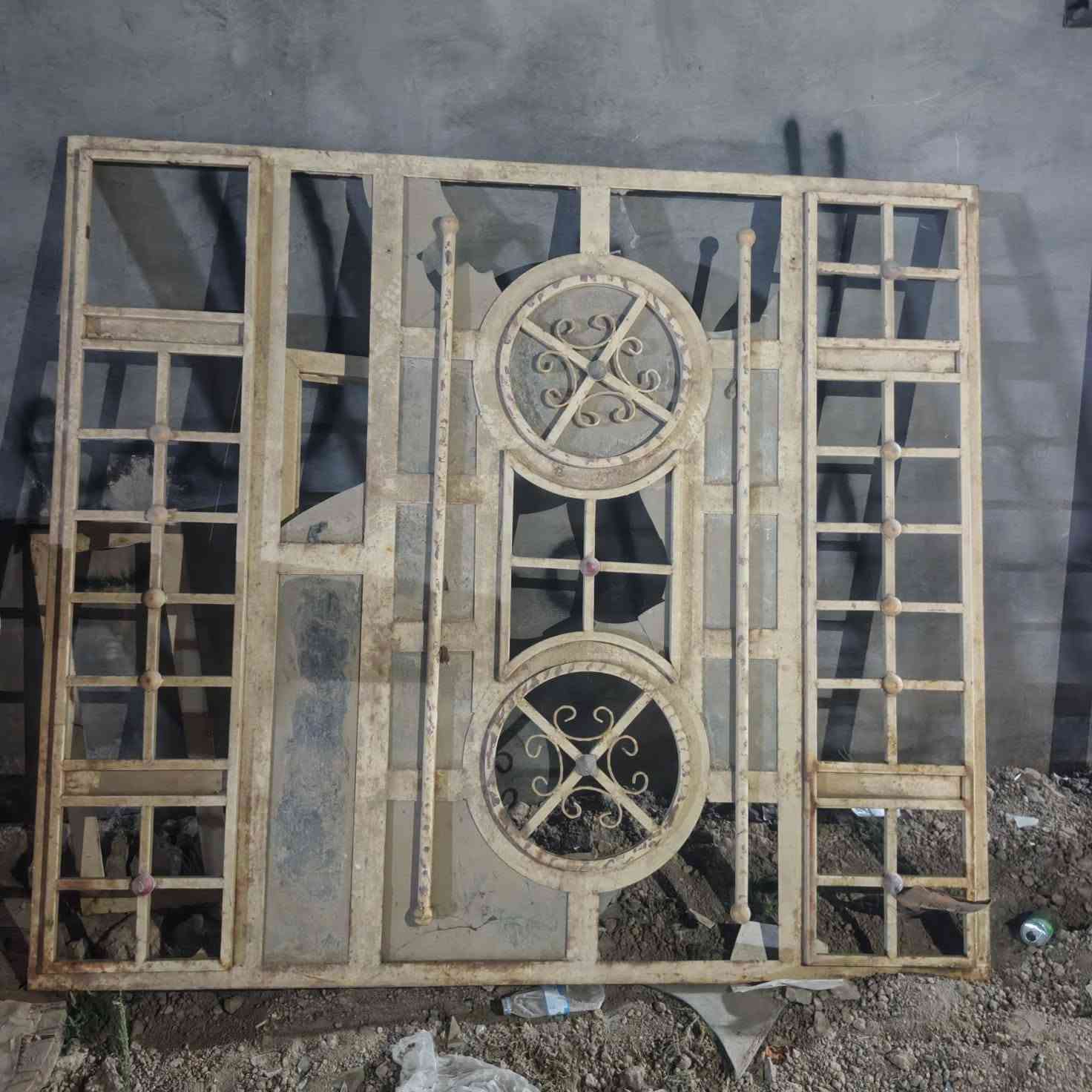 شبابيج • مستعمل • ٢×٢،٢×١٦٠