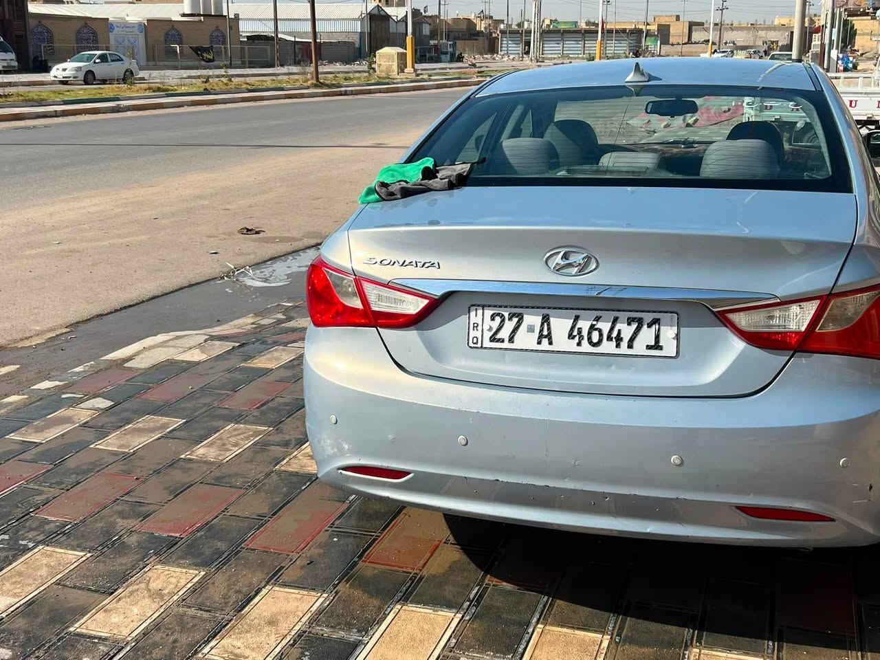 سلام عليكم سوناتا 12امريكي لبيع
محرك وكير خير من الله وحداديه نقصها بس درايم 
محركها 2400حادثا بنيد وجاملغ جه السايق 
تخم تاير جديد سياره بااسمي رقم نكليزي 
مكاني ذي قار الشطره السعر 95وبيها مجال قليل 
***********
