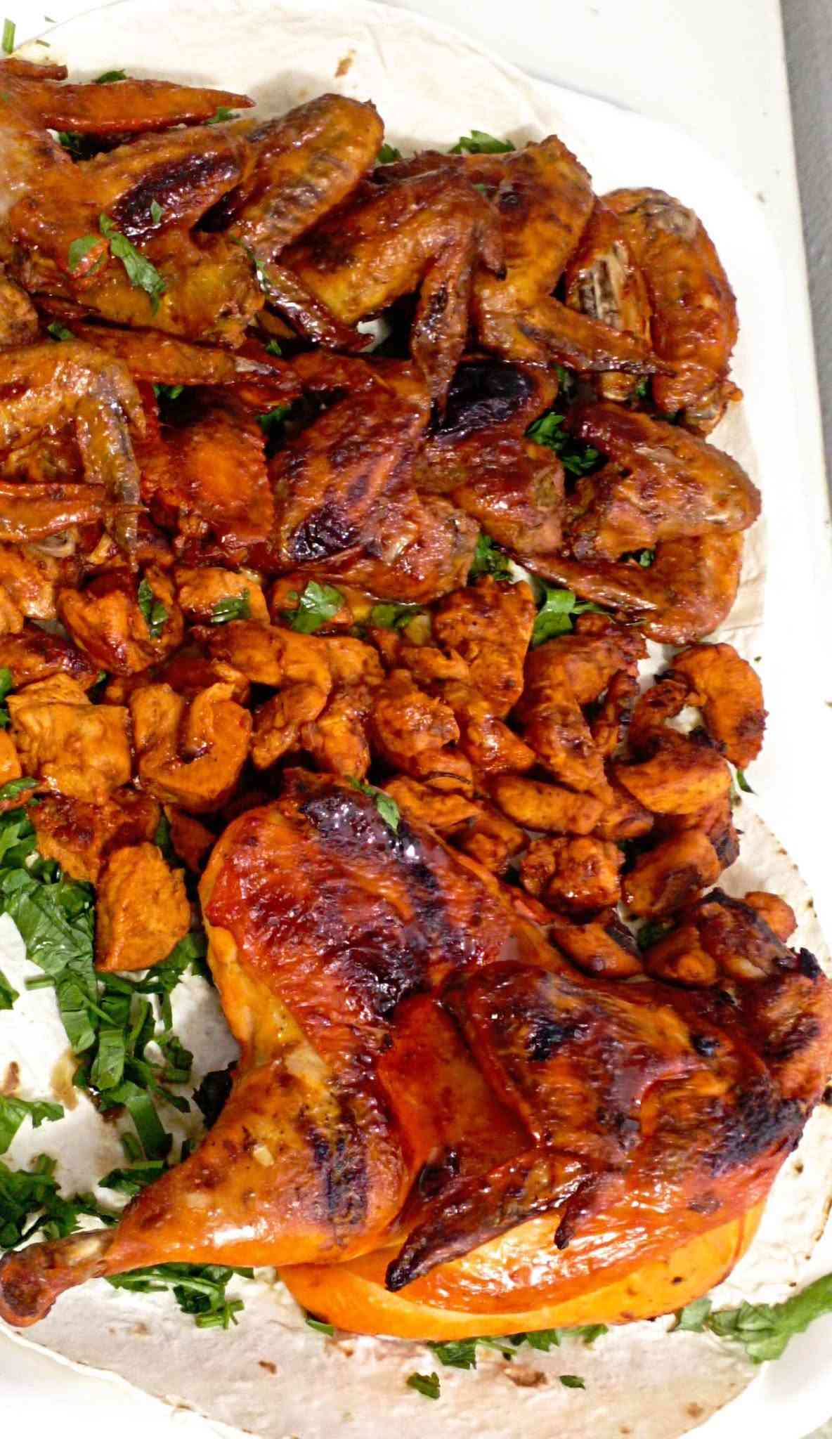 🍗🔥 زاد أهلنه جابتلكم نكهة تكساس للحلّة! 🇺🇸
لأن نحب نجيبلكم كل جديد ومميز، حضّرنالكم تشكيلة أجنحة دجاج بطعم غير شكل 😍
🍗 أجنحة مشوية ومتبلّة بتتبيلة خاصة، بطعم غني ولذيذ يخليكم تطلبوها مرة ومرتين!
🔥 أجنحة دجاج مقلية ومقرمشة بصوص البافلو، قرمشة من برّه وطعم حار ولذيذ من جوّه، ويّاها صوص خاص للتغميس يزيدها متعة! 🤤
🌶️ نكهة تكساس وصلت للحلّة، وتجربة جديدة ومختلفة وفرناها إلكم بمطبخ زاد أهلنه!
يلا جرّبوها، وخلّونا نسمع آراءكم… لأن رأيكم يهمّنا وأهلنه يستاهلون كل جديد ❤️
مطبخ زاد أهلنه — الطعم الأصيل والنكهة المختلفة!

يوجد توصيل  داخل الحمزه والهاشميه

