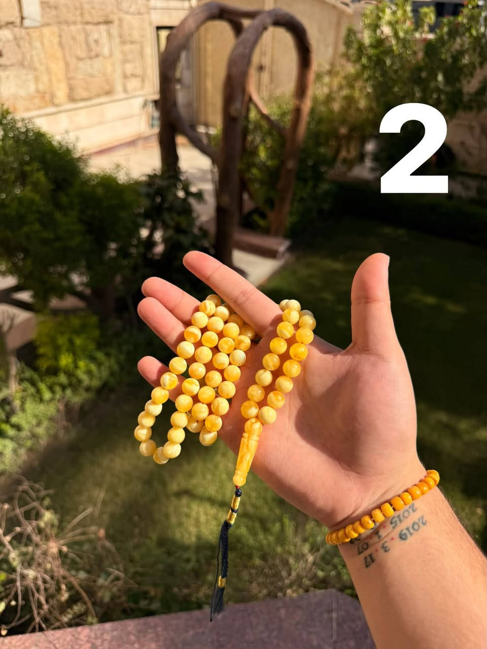 السلام عليكم مسابح كهرب حر طبيعي للبيع
ملاحضه : كل المسابح سوبر السوبر لا نمشه لا شائبه لا صدعه

المسباح الأول : مدعبل منوصف بالكامل جبس بعسل مع لطخات سيراميك تربل سوبر السبحة كلش حلوة بالواقع
الوزن 49 غ 
عدد الحبات 75 

المسباح الثاني : مدعبل سيراميك بعسل بجبس سبحة كلش حلوة وفرزها صحيح 100‎%‎ خامة مريحه تربل سوبر 
الوزن 61 غ
عدد الحبات 73

المسباح الثالث : بيض حمام شجرية بالكامل قطعة ماخذة لون يخبل ماشالله والشاهد احلا شيء بالسبحة 
الوزن 55 غ
عدد الحبات 67 

المسباح الرابع : گصه برميلية او كويتية جبس بعسل مع لطخات سيراميك سبحة جميلة جداً 
الوزن 60 غ
عدد الحبات 75 

المسباح الخامس : كصه التواير القطعة سيراميك بجبس بعسل قطعة كلش مميزة يعني من تشيلها تتميز بيها وبالواقع احلى من الصور اضعاف القطعة تربل سوبر كلش قوية 
الوزن 48 غ
عدد الحبات 104 

المسباح السادس : گصه كويتية او برميلية منوصف بالكامل جبس بعسل القطعة من الشاهد لاخر حبه منوصفه تخبل وقطعة تحفة تربل سوبر
الوزن 40 غ
عدد الحبات 84

المسباح السابع : كبسولية لوقو جبس بعسل قطعة ناعمة مرتبة حلوة من شاهدها لاخر حبه تخبل تربل سوبر القطعة
الوزن 24 غ 
عدد الحبات 51

المسباح الثامن : بيض حمام جبس بعسل تخريم سوبر السبحة كلش حلوة بالتسبيح ناعمة وحلوة 
الوزن 47 غ
عدد الحبات 78 

المسباح التاسع والاخير : گصه صنوبري ناعمه وحلوة قطعة جبنية بالكامل بياضها يخبل بالواقع احلى من الصور بهواي
الوزن 22 غ
عدد الحبات 63 

للاستفسار عن باقي التفاصيل خاص او واتساب
***********
