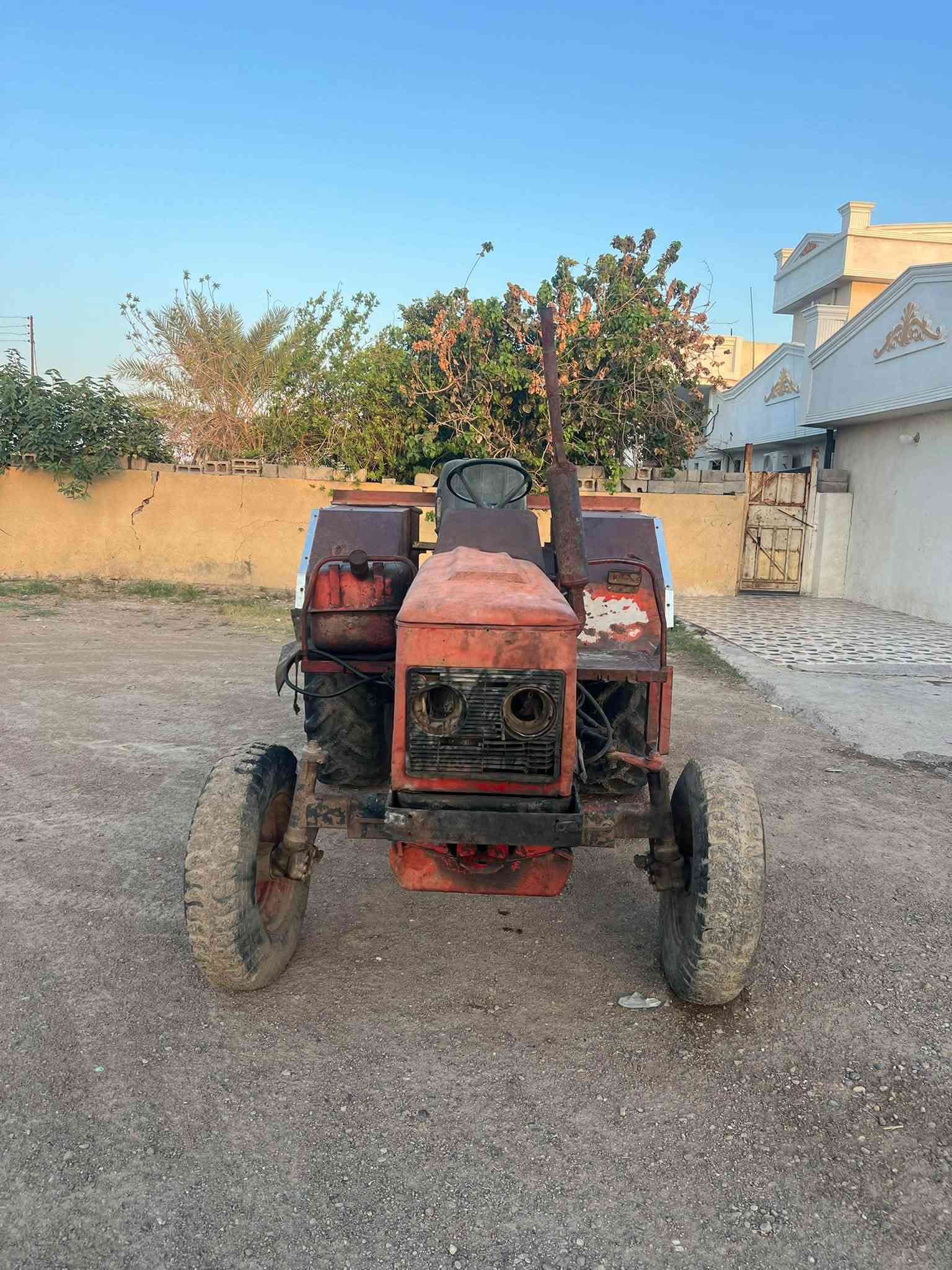 عنتر للبيع موديل ٨٣ محرك ستندر شركه بلادكله وضع بلادي***********

