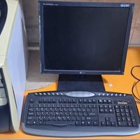 كمبيوتر قديم • LG • كيبورد وكبلات