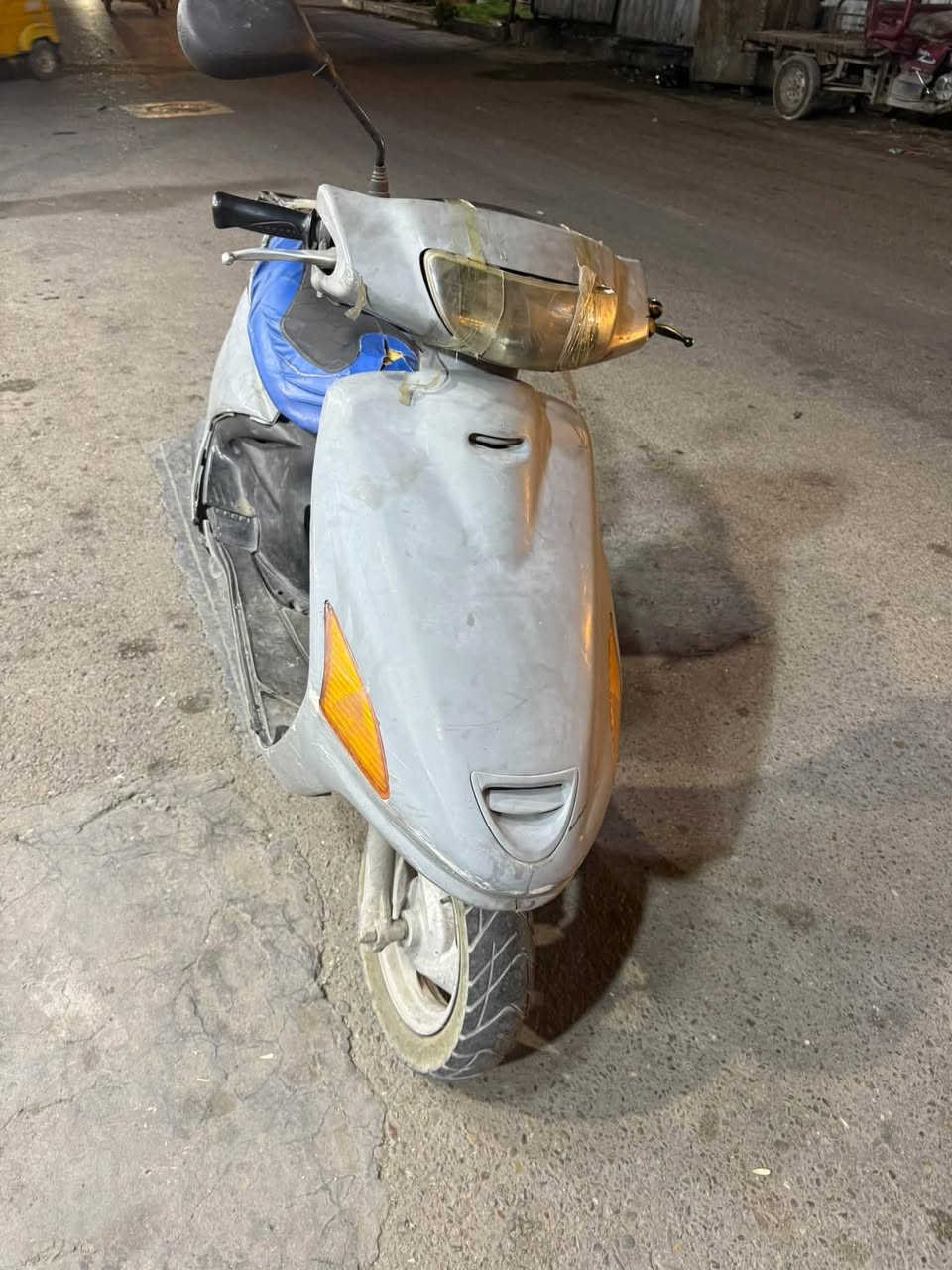 السلام عليكم دراجه للبيع السعر 850 المكان بغداد
للاستفسار ‭***********‬

