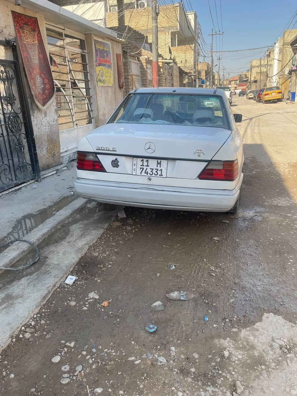 سلام عليكم دب موديل 90بسمي سنويه 31 محور 2500ديلكو محرك جديد كير تبريد شغال سيار فول كشنات جلد كهربائي شغالات فتحه 53 وبيه مجال تر هم مراوس بغداد البلديات ***********
