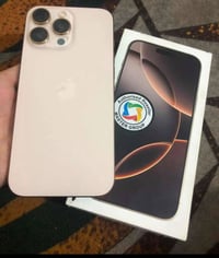 16 برو ماكس ماستر  نضافه 100‎%‎ بطاربه 98  عدد دورات الشحن 220 جهاز مك...
