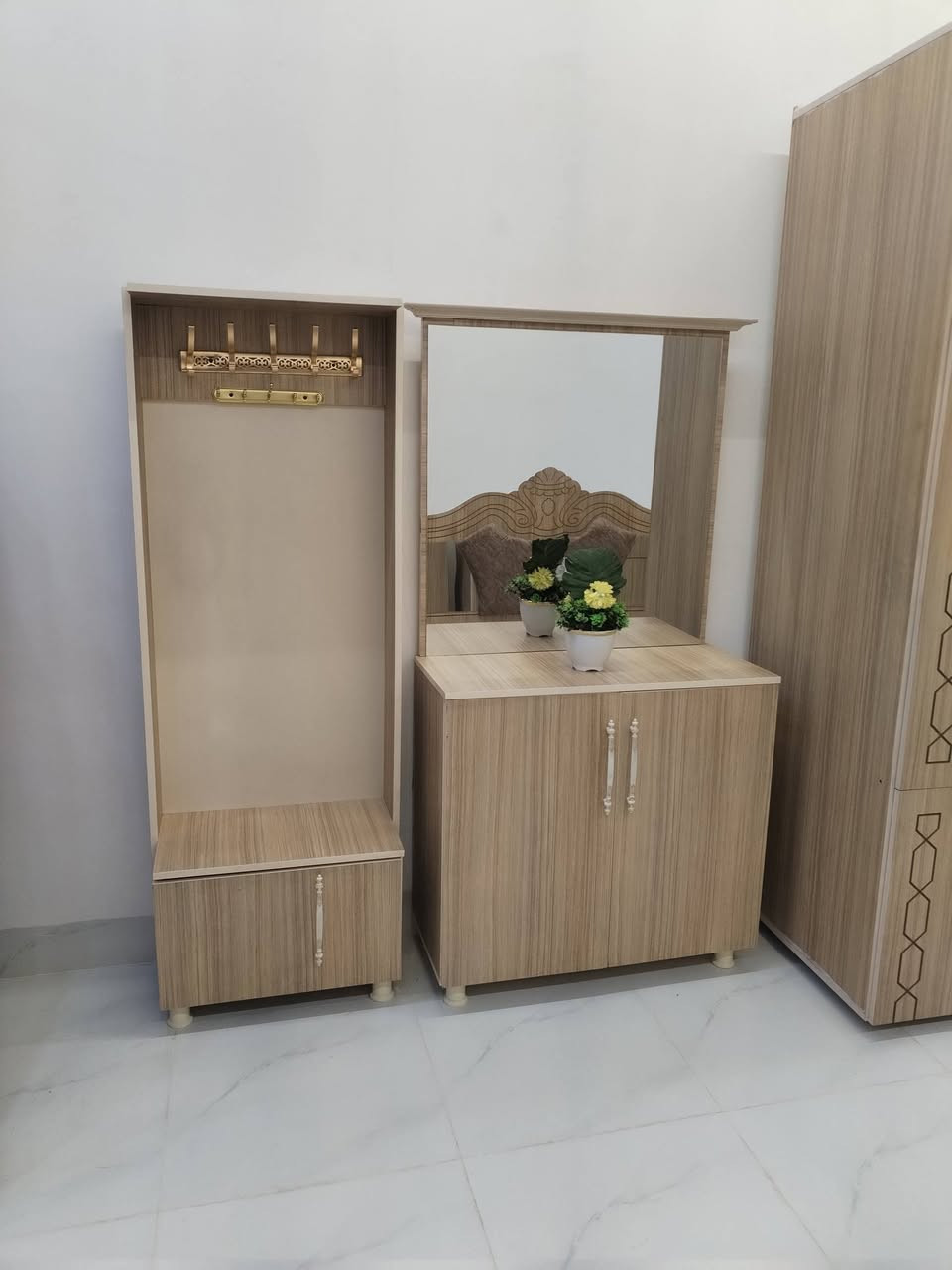 غرفه فصال 6قطع ويا دوشك للستفسار ***********
