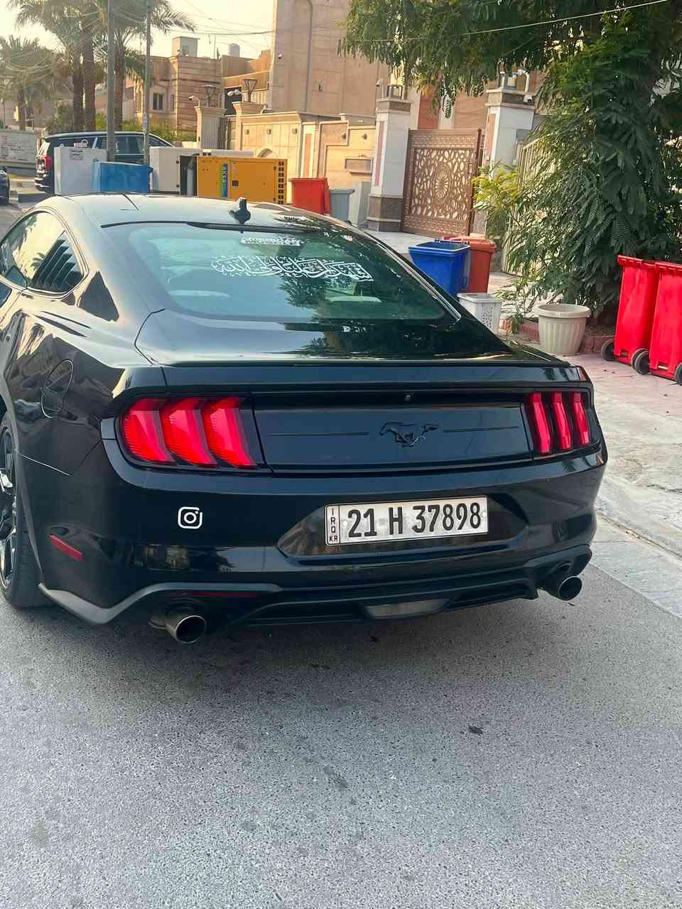 السلام عليكم 
الوحش للبيع 🚀 موستنك ايكو بوست🖤 2020 كفاله عامه من كلشي مكفوله من اي ملاحضات بيها رصعه خفيفه بلجاملغ الخلفي كير مكينه كفاله السياره عليها عطاس تيربو ماركه HKS السياره باسمي تحويل مباشر 💱
شوته رياضي وبعد هواي اضافات 
السعر 137 وبيها مجال 
بغداد زيونه 
للاستفسار ***********
