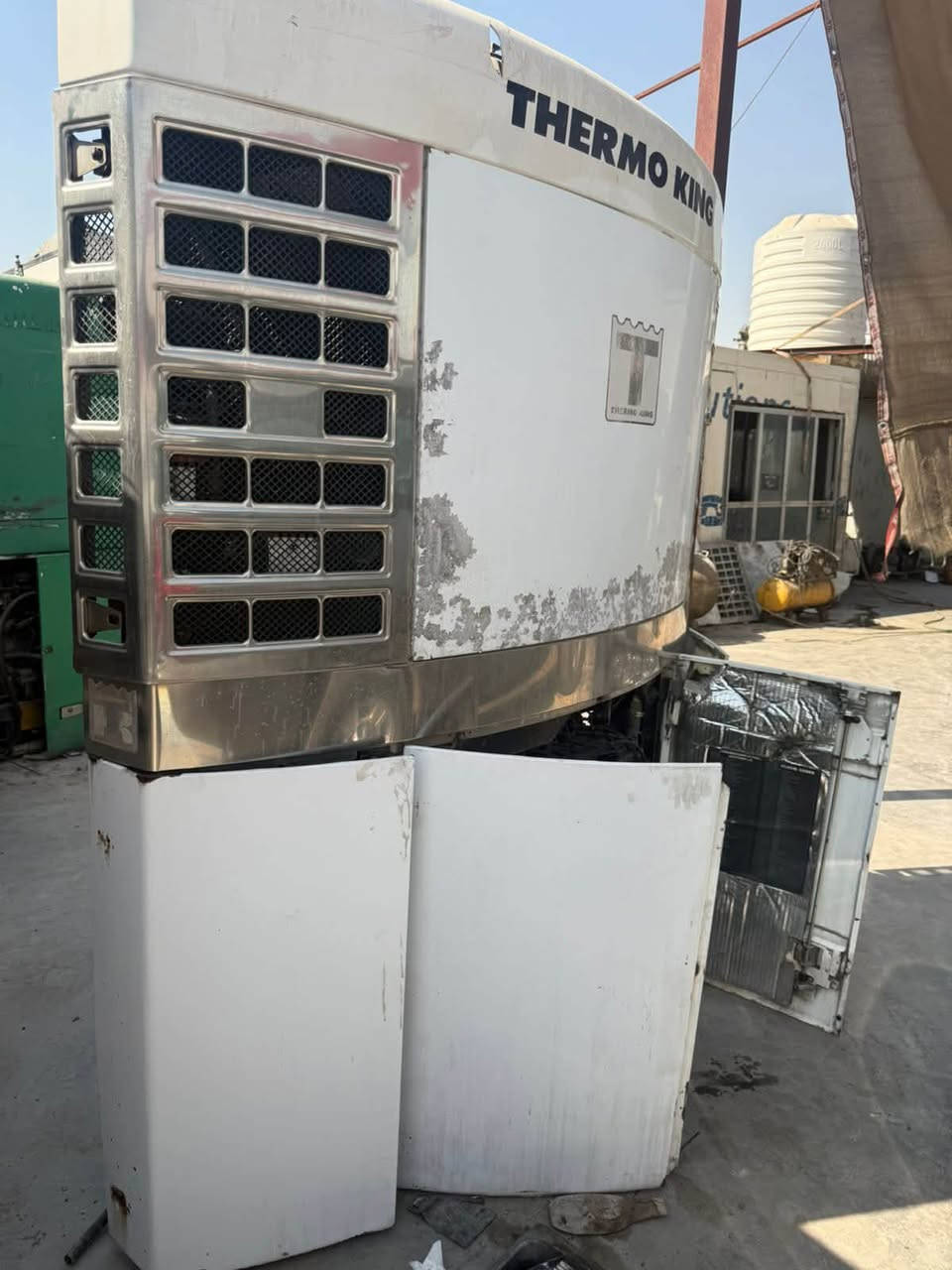 سلام عليكم جهاز SL400 بصمه موديل 2006غازه 404سعره55ورقه بي مجال  مكانه بغداد***********
