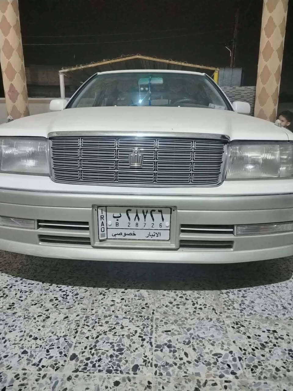 كراون بجعة • ١٩٨٩ • محرك ٢.٥