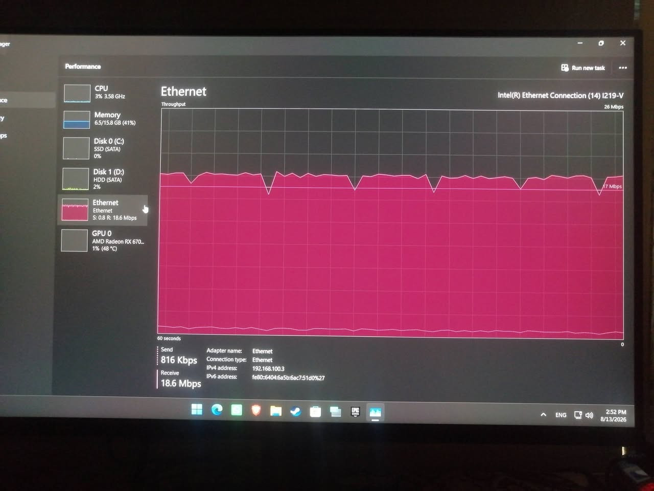 السلام عليكم (PC Games) للبيع: 
مواصفات التجميعه :
​المعالج: Intel Core i5-10400F
​كرت الشاشة: AMD Radeon RX 6700 XT (سعة 12GB) - كرت قوي جداً يشغل كل الالعاب القوية وبسلاسه
​الرامات: 16GB DDR4. 2×8
​التخزين:
​SSD بسعة 1TB (للسرعة العالية).
​HDD بسعة 1TB (للتخزين الإضافي).
7 ڤان يعني انسى شي اسمه حراره ( تحت الضغط حراره 70)
​الملحقات:
​الشاشة: GMAEON حجم 24 إنش، دقة عالية وتردد 144Hz (سلسة جداً بالألعاب). الشاشة كاملة مع الكارتون الخاص بها ومعها ضمان ثلاث سنوات استبدال 
​الإضافات: سماعة محيطية، كيبورد ميكانيكي، وماوس.
​الحاسبة جاهزة ومجربة، تشغل كل الألعاب الحديثة وبأداء عالي.
السعر [مراسله الصفحه او اتصل ***********] بسبب اصحاب النفوس الضعيفه
مكان التواجد: [ بغداد / الدورة ].
