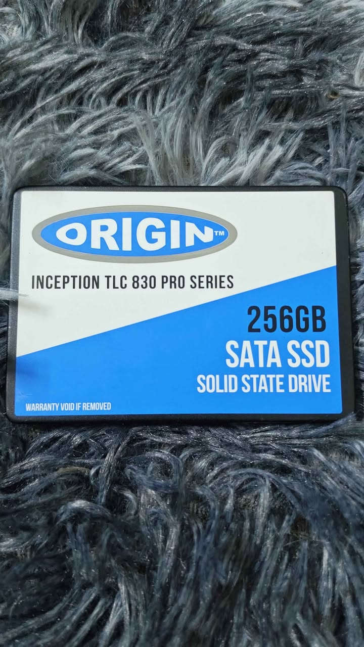 شلعه هاردات 240  + 250 گيكا + hdd 500
SSD اصلي اورجنال بشرط فحص كويسينجاك, أربيل
