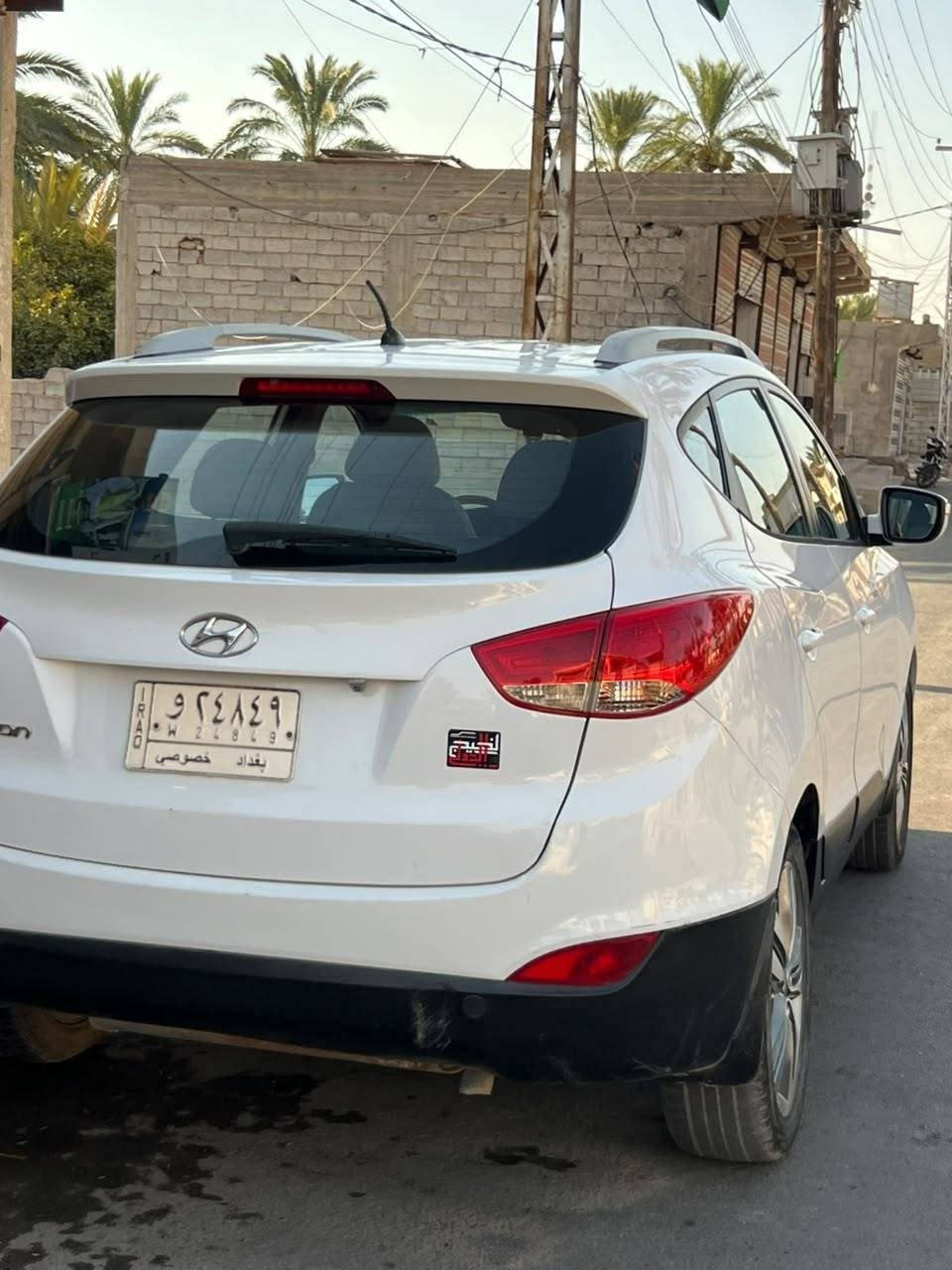 توسان ٢٠١٥ رقم بغداد بسمي سياره كفاله من الصبغ والتبديل فقط بارد كد شبر بلصندوك سياره كلش حلوه السعر ١٤٠ للاستفسار ***********
