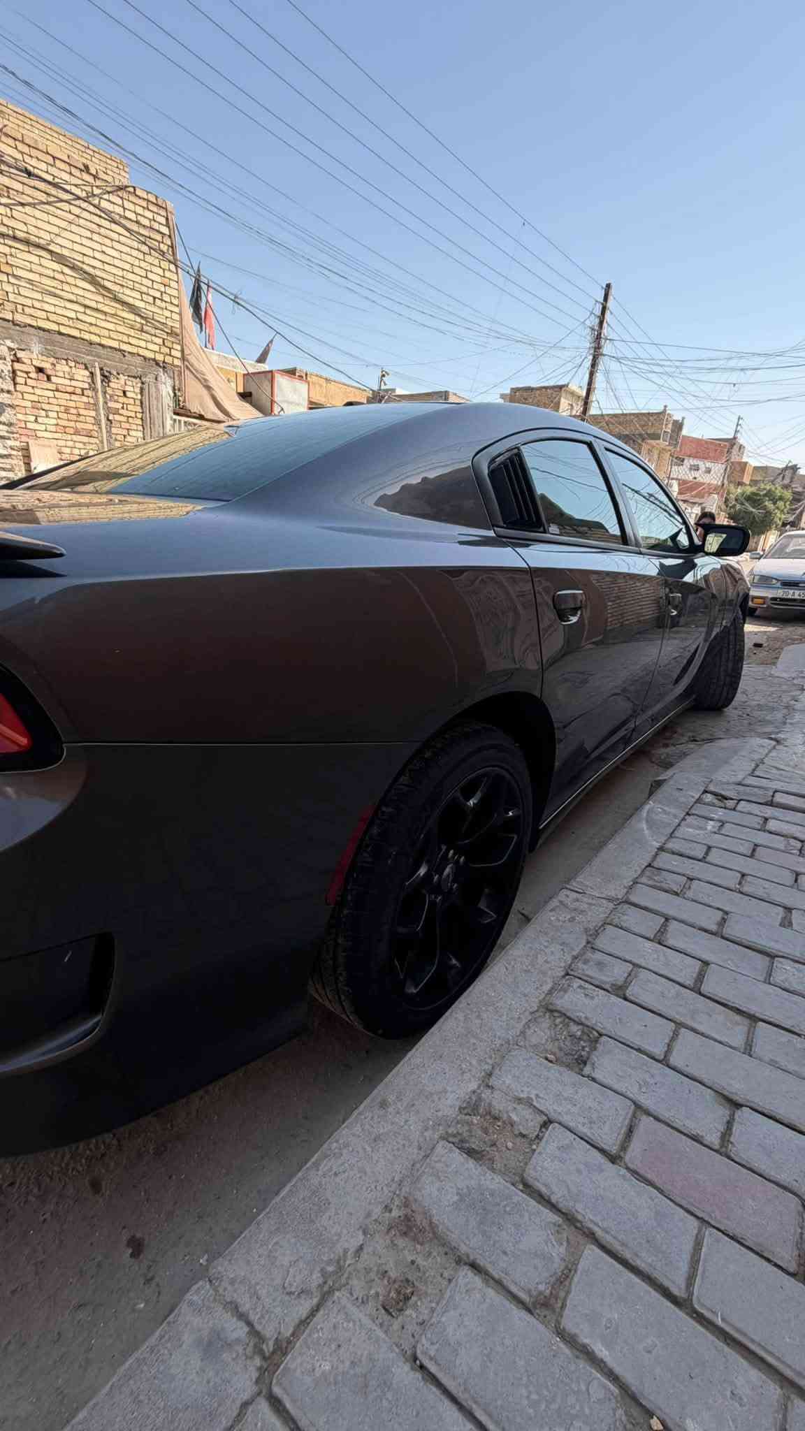سلام عليكم
جارجر sxt2015 

3قطع بيها 

حادثها جاملغ جهة السايق لا شاصي ولا لغد ،جاملغ ايمن مصبوغ اثر شخوط ،بنيد محدث فقط
كير مكينه صدر امامي لخفي تايرات كله نضيف

سعر(154)
بغداد الحسينيه
***********
