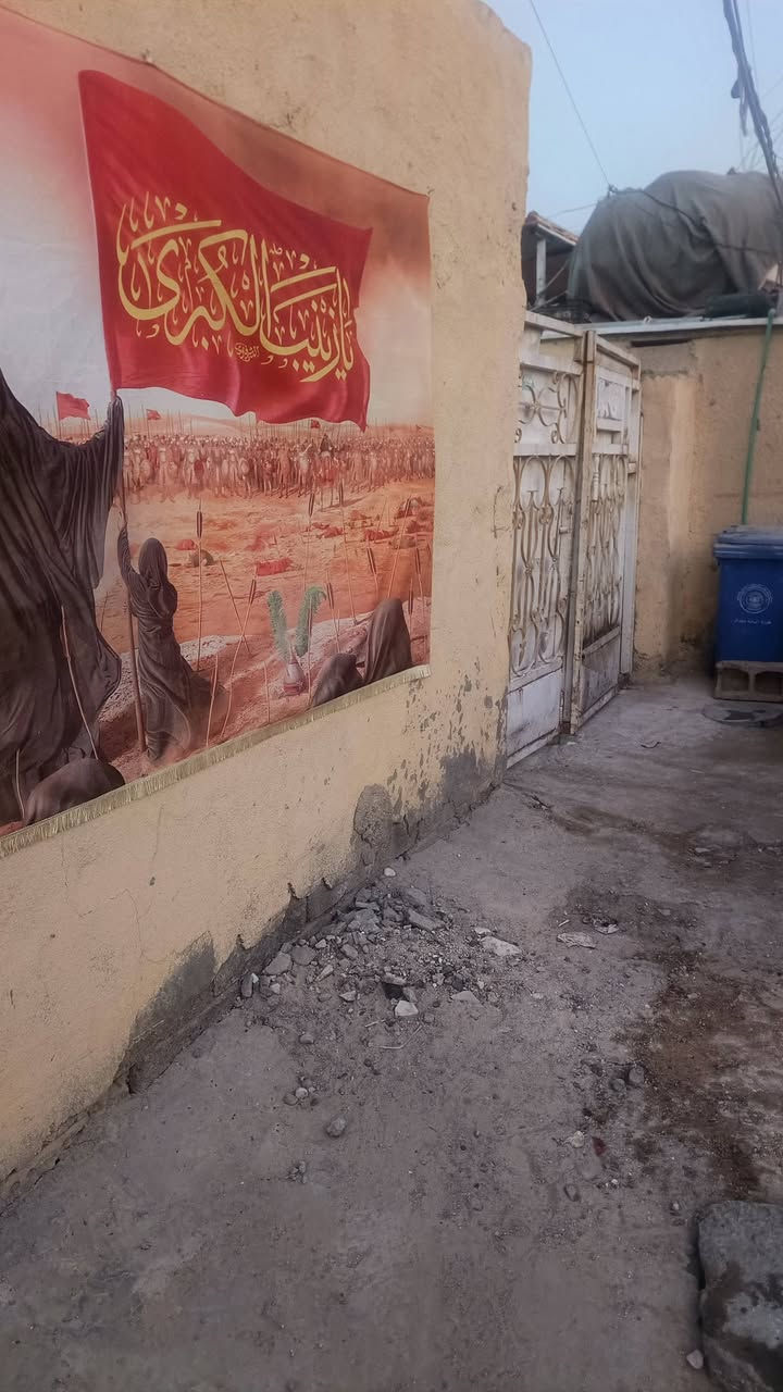 السلام عليكم بيت تجاوز في بغداد الكرخ مساحة 160متر يحتوي على طرمة جبيرة واستقبال وحولي وغرفة نوم وصحيات غربي وشرقي وغرفة نوم ثانية نقص سندويج وكهرباء وطني وسحب ومي خير من الله السعر 19 وبي مجال ***********
