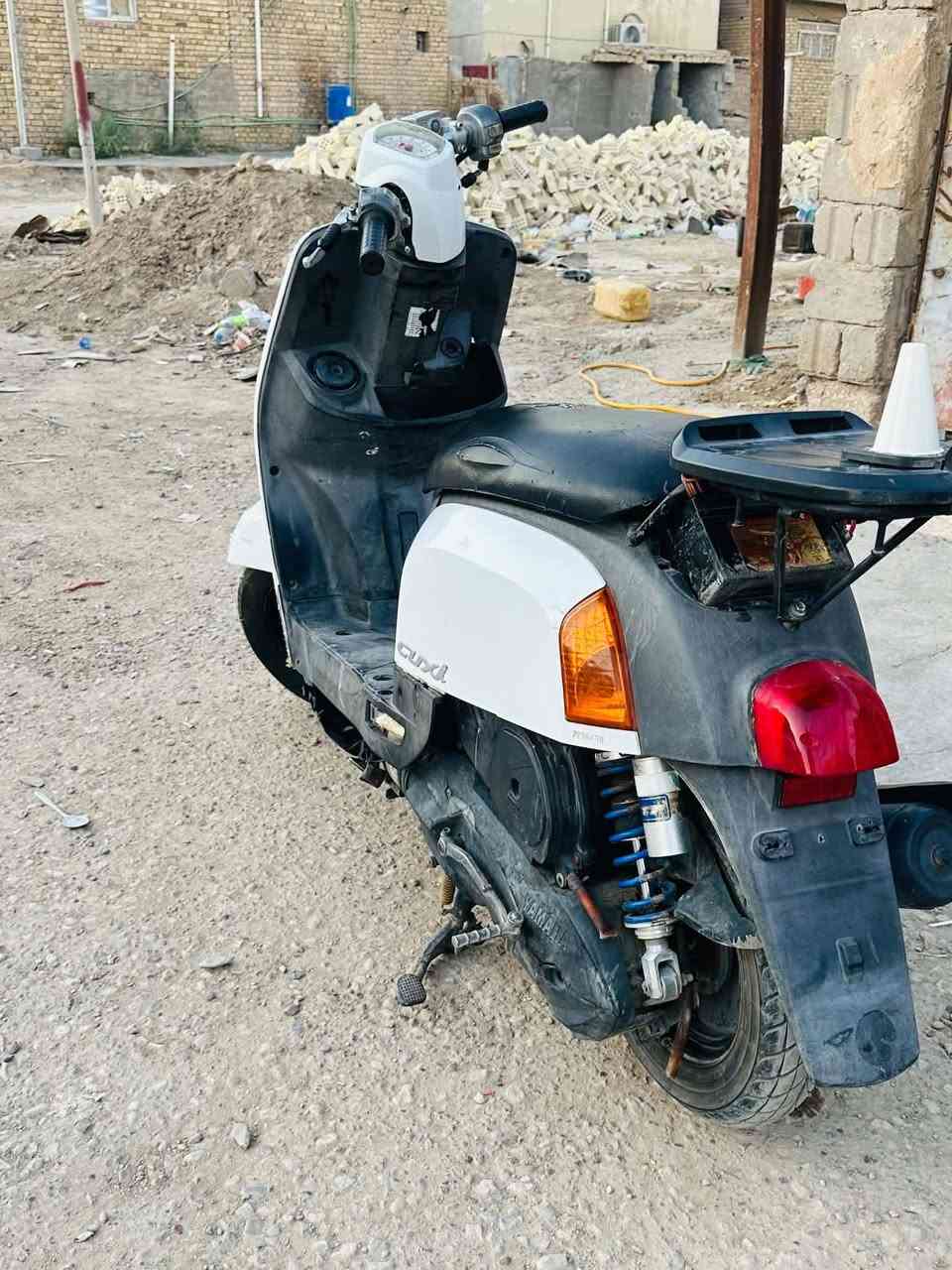 السلام عليكم بوليس كابريتر للبيع مامفتوحه مكفوله نقصه بس باتري السعر 650
راسلني خاص او رقم هاتف ***********

