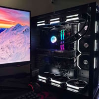 معالج R7 7800X3D • كرت RTX 5070 12GB • رام 32GB DDR5