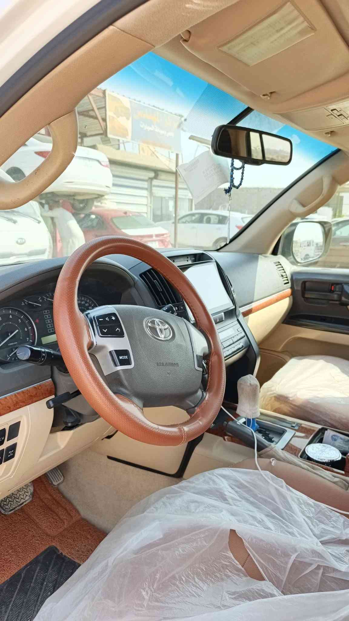 لاندكروزر موديل 2013 تبديل چاملغ امامي والباقي مكفول
و بريم 
(سعر 3شدات 25ورقة)🔥
للاستفسار من خلال الرقم هاتف 
***********
