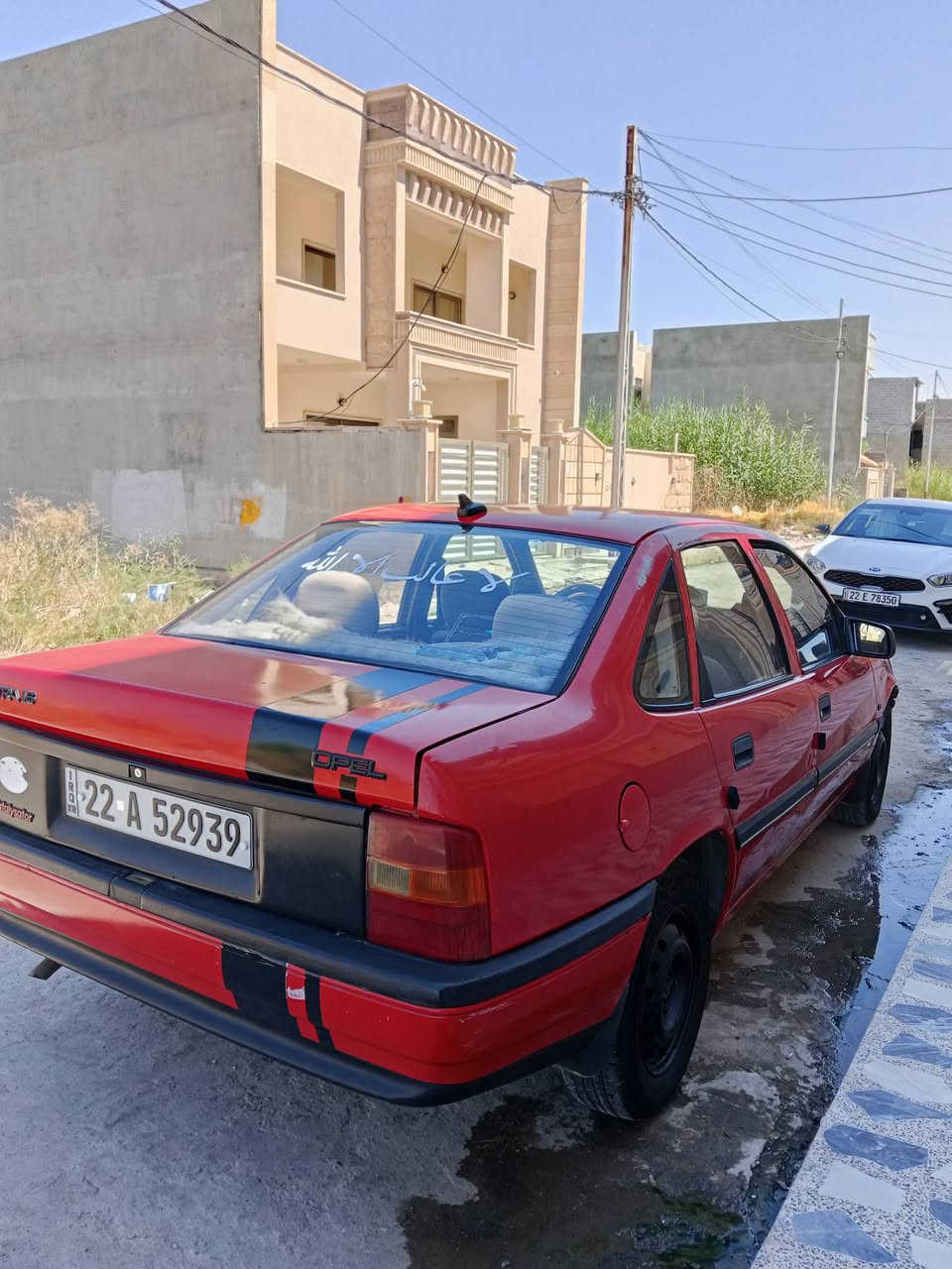 السلام عليكم أوبل فكترا حجم 16 باسمي سنويه جديده كاربون بيها
صبغ بس السقف مبخوخ بدون ضرر طخم تايرات جدد سياره جاهزة كامل شغل ومشي مكاني الموصل حي المزارع 
***********
***********
