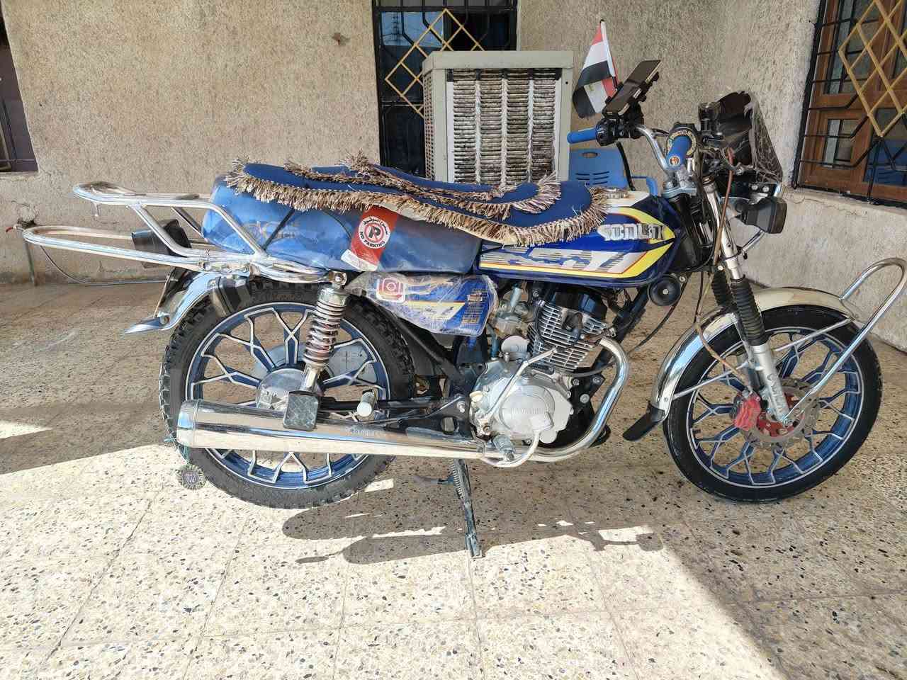 سلام عليكم سونك مديل 24 باب اول وزن ثغيل ختومات اخو الزيرو موطور كلو شغال وشرط    كهربائيات كلها شغاله   دشبول اكتروني  للبيع او مراوس للاستفسار خاص او اتصل ***********
