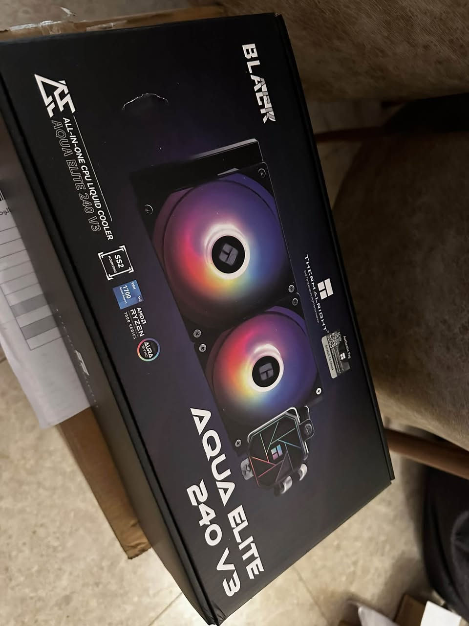تجميعة ddr5+ 9060xt 16gb challenger
Cpu ryzen 9600x
Gpu 9060 xt 16gb challenger edition rgb 
Ram 32gb XPG 6000mhz 2*16 rgb 
Mb b650 gigabyte
Hard 1tm m.2 lexar 
PS hydro fsp 750w 
الكيس خشب+ المنيوم موصي من برة 
و الكيس حجم mini 
التجميعة كلش متعوب عليهة و استخدامهة يكاد يكون معدوم 
السعر 1800 قابل للتفاوض شي كلش قليل
