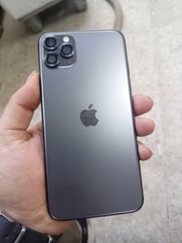 آيفون ١١ برو ماكس • ٢٥٦ • بطارية ١٠٠