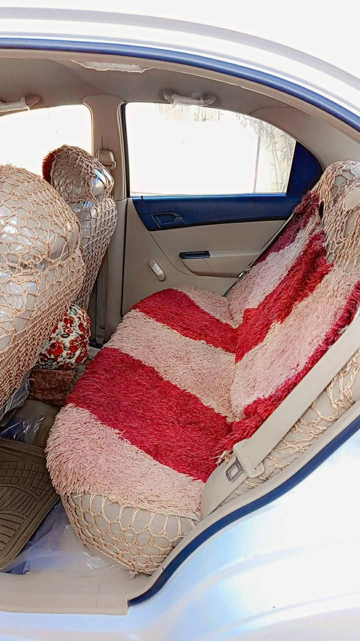 بەناوی خودای گەورەو میهرەبان
بۆ فرۆشتن
شۆفلێت ئەڤیۆ( ٢٠٠٩ ) گێڕعادی
ناو زەردی مەکینە گەورە ی خاوێن بێمەسرەف
سەنەوی (٢٠٣٠)بەسەر دەچێ
نرخی (٥٨)معامەلە
ژ.  ***********
 تکایە نامە مەنێرن ئەوەڕەقەمی خاوەنیەتی
شوێن.دووکان
