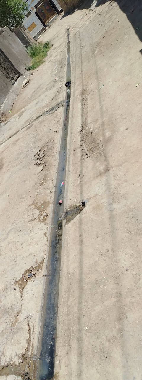 السلام عليكم بيت للبيع في حي الجاسميه يتكون من غرفتين وهول مطبخ بناء حديثه 2025 زراعي سند 25 المساحه ١٣٠ ركن المجرى سواقي ***********
