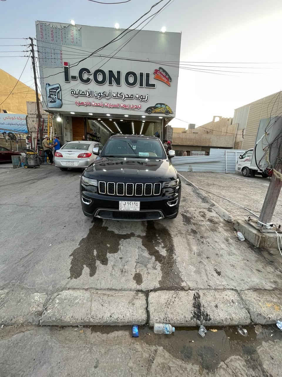 جيب گراند شيروكي لمتد
2021
فول مواصفات 1/1
ماشية 100 الف ميل
جلد 
تحكم كهرباء
شاشة جبيرة
توقف ذاتي 
كامرة دوارة 
الارضية جلد 
السيارة مابيها اي نقص 
سعرها 205 ورقة وبيها مجال
  بغداد
الاتصال على الرقم 
  ***********

نص مكتوب في الصور:
- 1 - IAA 000-29472187 - 01/25/2021 - IAA 000-29472187 - 01/25/2021 - IAA 000-29472187 472187 - 01/25/2021 - IAA 000-29472187-01/25/2021 - IAA 000-29472187 - 01/25/2021 - IAA