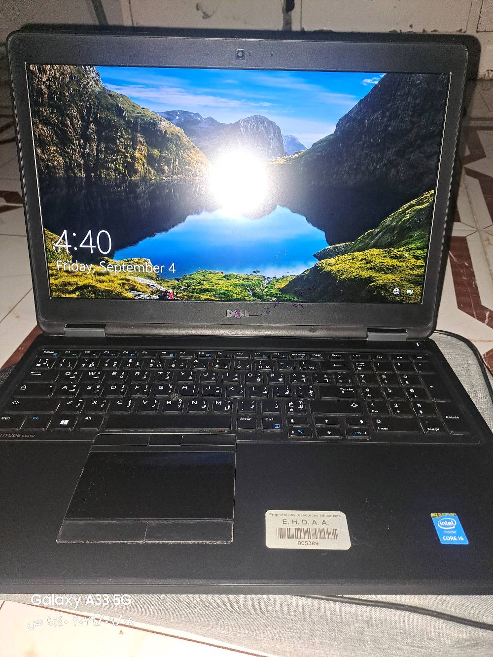لابتوب  Dell Latitude E5550
المواصفات: مستعجل على بيعة
i5-5300U / 8GB RAM / 224GB SSD /   Intel HD 5500 نظام ويندوز 10 برو مساحة تخزين SSD سريعة مفيد وممتاز جدا للتصفح والدراسة   والعمل المكتبي. و يشغل ضالألعاب الخفيفة الى متوسطة مثلا اله الحرب الاول والثاني وجيتي اي سان اندرياس وكولف ديوتي مودرن 2 و 3 القديمات وبلاك اوبس 1 و 2 وجيتي فايس ستي وسنايبر ايليت 3 وبعد هواي

وياه شاحنتة وجنطة وهدية جوستك XBOX تجارية  بيها شوية عطل بس يمشي الحال وماوس RGB وكيبورد RGB وماوس باد واحتمال هدية 🎁 إضافية مكاني ميسان العمارة الرقم *********** ملاحظة ما عندي توصيل واللابتوب شغال وما بي اي مشاكل واذا تريد تراوس ب PS4 هم عادي 