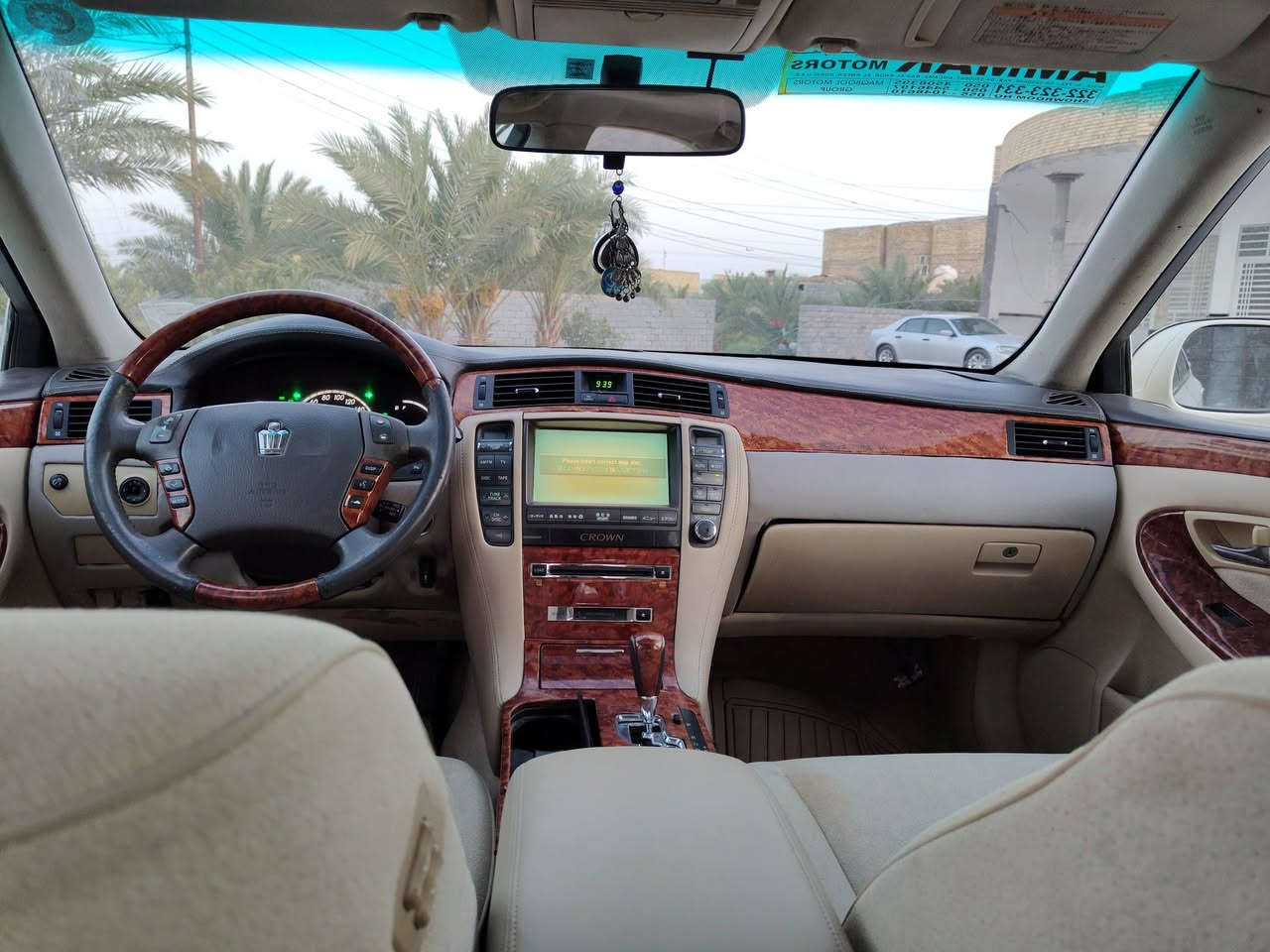 السلام عليكم، ((السعر 127))
تيوتا كراون شاهينة للبيع موديل 2004 شاصي 82ثلاث دكم فول موصفات فتحة حساسات خلفي أماي داخل بيجي كرستال أصل قرار48 تحويل ثاني يوم رقم بصرة سيارة جاهزة تبريد حدادية،كفالة عامة كص ونقل جثة وظربة وصبق للأستفسارع 
((***********))عنوان ناصرية مركزية
