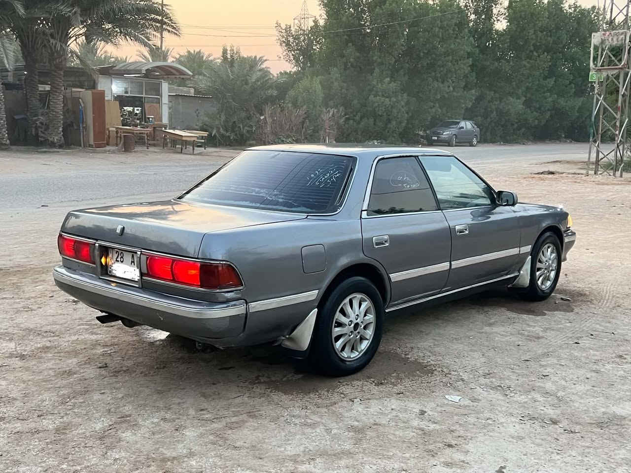 السعر ﴿43﴾وبيها مجال 🌹
الاتصال ﴿***********﴾
مارك عضم موديل ﴿92﴾رقم نجف دولي ﴿بسمي﴾  سنويه 2030

مكينه وكير ونجي ناعم 
مكينه وكير جدد وحداديه وتخم تاير كله جديد ﴿تبريد شغال ﴾

ملاحظه مكفوله من الكص ونقل الجثه 
والضربه القويه  

السياره حلوه ومال جناي جديده 
مكان السياره كوفه حي ميسان

