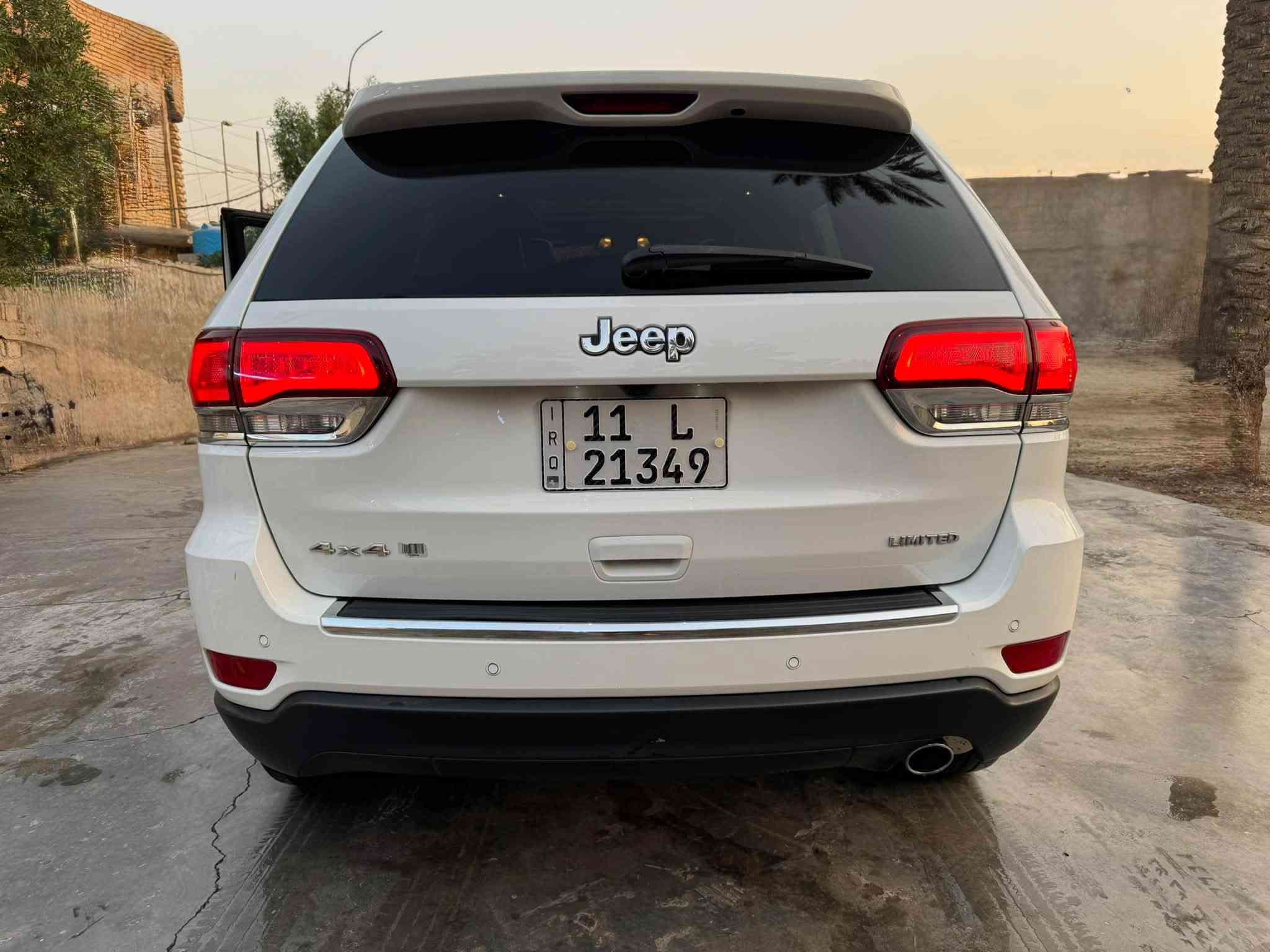 سلام عليكم جيب موديل 22 امريكي فووول موصفات حادثهه دعاميه اماميه فقط والستفسار اتصل عله صاحب السياره اخوان اني مكلف بل نشر اترجاكم اليريد يستفسر هاذه رقم صاحب السياره وخابره ‭***********‬
