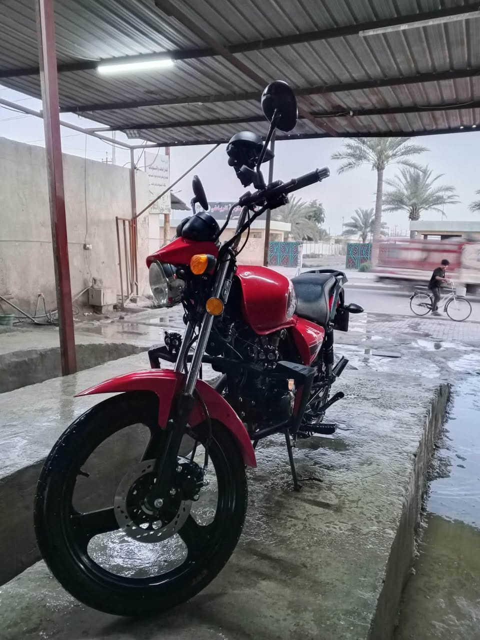 السلام عليكم دراجهKEEWAY5 نازله ب 2026 دراجه مرقمه والسنويه   جديده شخط مابيهه وكامله من كلشي مكينه   125cc
كير رفع يعني كير بطح  دراجه مال بيت ما متعوبه تاخذه كبل تحط سويجك وتطلع وين ميعجبك وما مشتغله دلفري دراجه مال بيتت يعني بل سبوع لو تطلع مره لو متطلع تجي تشوفهه بعد احله من الصور  الرقم*********** الطارميه شارع الضباط
