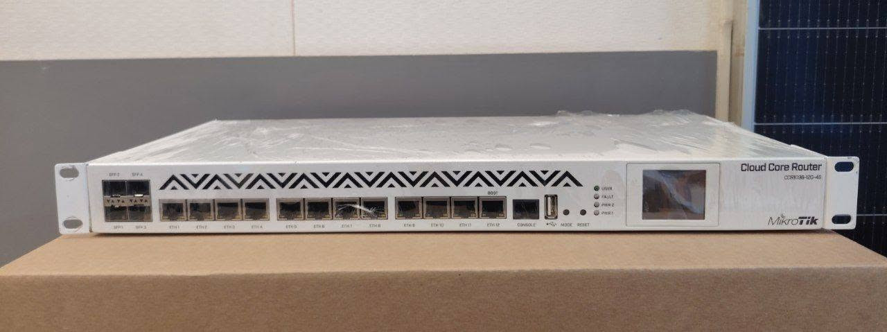 - 1036 - 1G - 4SFP
 -   عادي محدث- 
- دبل بور سبلاي-
- مستعمل نظيف - 
مفحوص وجاهز ويوجد تصوير فيديو أثناء الفحص

السعر 700.000 

للإستفسار والتواصل *********** واتساب توجد خدمة توصيل خلال 24 ساعة

