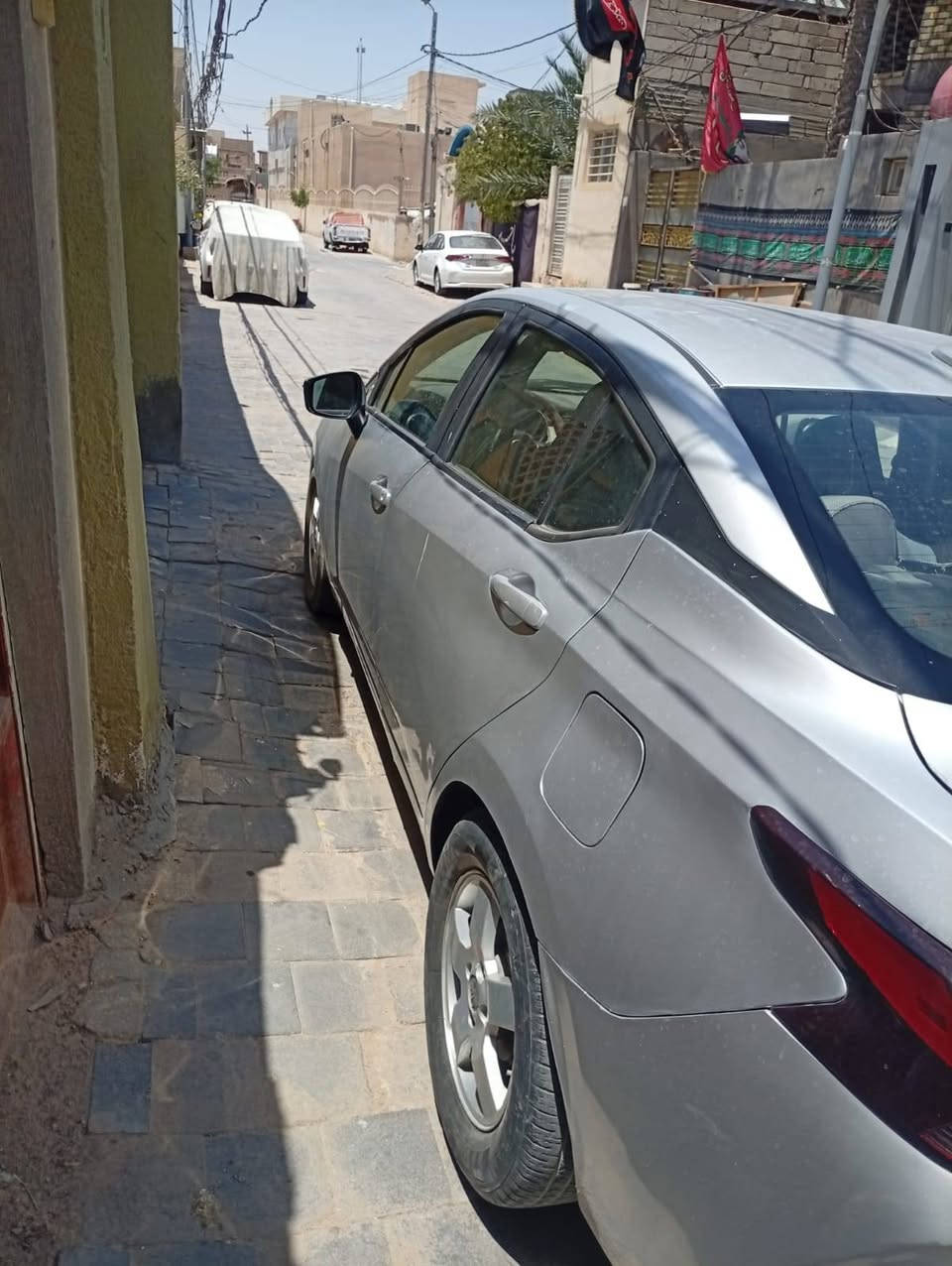 السلام عليكم 
فيرسا موديل 21 sv معوقين قادسية 
بعدلها سنة وتفك 
ابيع السيارة حزام  
عليها 4ورقات ونص غرامة على المشتري 
السيارة ماشية 110
بصمة 
رادارت امامي خلفي
حساسات خلفية 
نقاط عمية 
كامرة خلفية 
كير ومحرك كفالة 
السعر 80 ومجالها كلش بسيط حگ الجية فقط!!
*********** النجف, العراق
