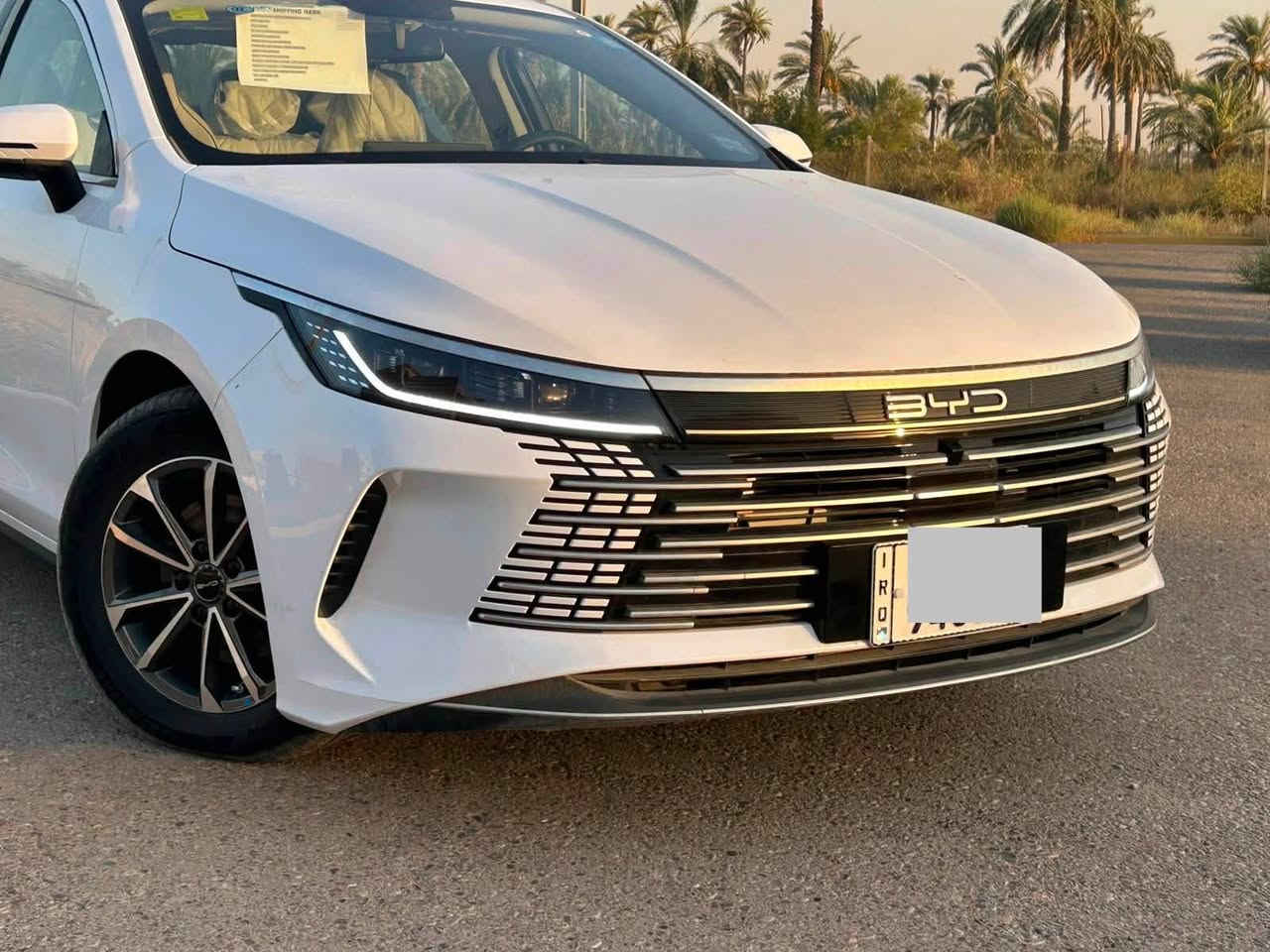 🚗✨ BYD Destroyer 2025

🔹 فتحة سقف
🔹 عدسات زنون
🔹 LED أمامي وخلفي
🔹 كاميرات محيطية 360°
🔹 مقاعد جلد
🔹 شاشة قلاب
🔹 كير ماوس
🔹 تحكمات ستيرن
🔹 تبريد بقطعتين ❄️
🔹 كاميرا خلفية
🔹 حساسات أمامية وخلفية
🔹 هاند بريك كهربائي
🔹 Auto Hold
🔹 بصمة تشغيل ودخول ذكي

السيارة زيرو ع كد الترقيم  129 كم وباسمي 
بيهه رصعة بجاملغ امامي مسحوبة bdr فقط ومتبين

السعر 22.200 مرقم وتحويل ثاني يوم 
🛡️
📍 العنوان:

بغداد / الدورة

للاتصال /. ***********
