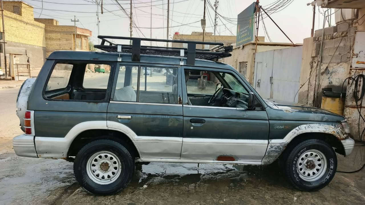 سلام عليكم باجيرو للبيع محرك محور بطه VVt اوتماتيك
حجم 3000 
للاستفسار ***********
