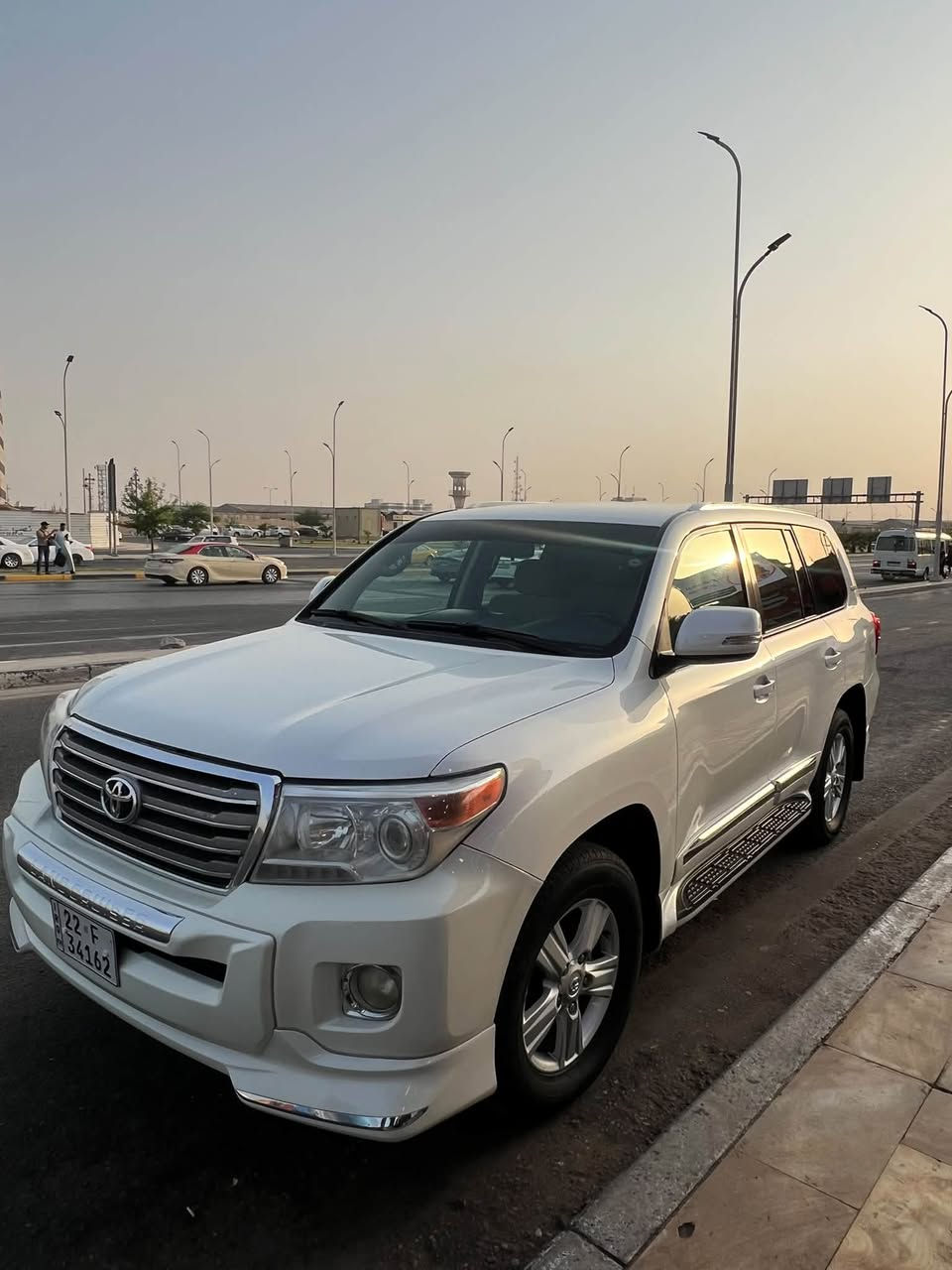 لاندكروز • ٢٠١٤ • كاز