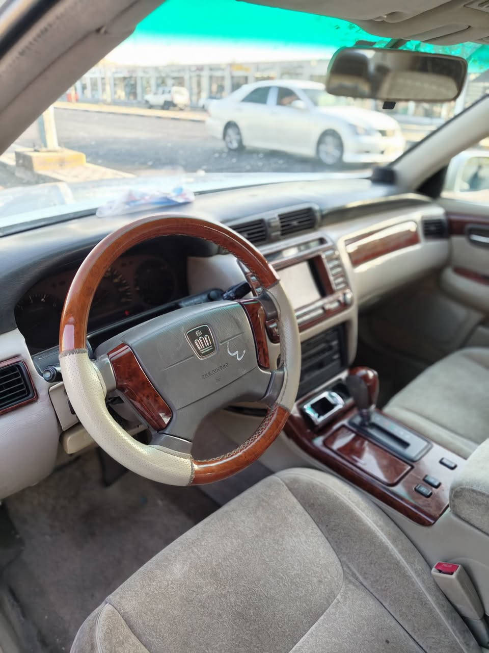 السلام عليكم 
ملكه موديل 1999 للبيع او المراوس
محرك 3000 VVTi جديد 
حداديه كير محرك تخم تاير كله جديد شرط مكفول
غرفته جديده ونضيفه 
السياره 3 دكم اصل 
رقم كربلاء انكليزي مكفول من الگص والاصوليات مداور ثاني يوم

السعر 125 وبيه مجال 
مكاني نجف 
للاستفسار اتصال او واتساب 
ه ***********
