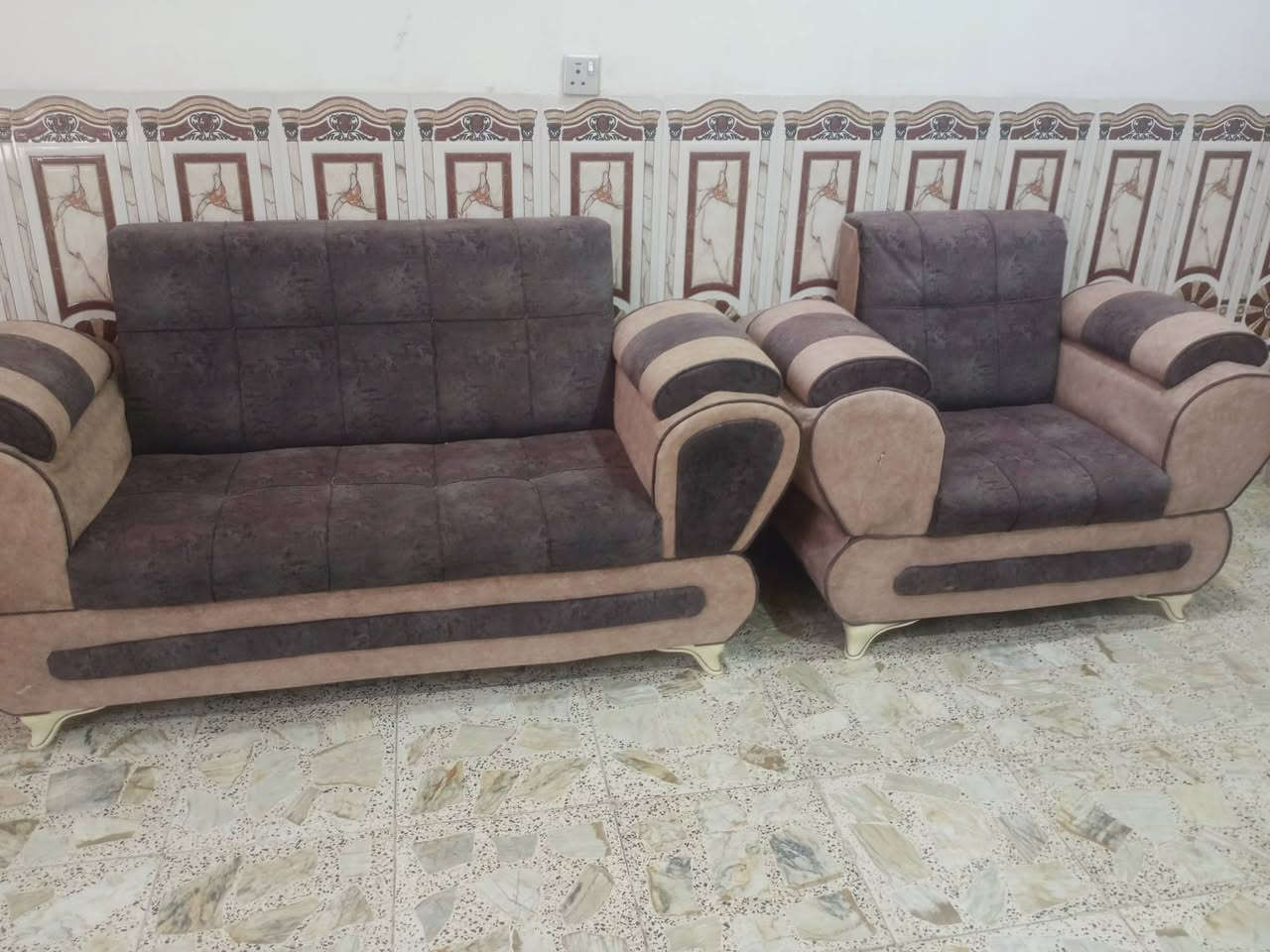 تخم  البيع 
التواصل *********** بيه وات ساب 
مكان ضباط بلديات
