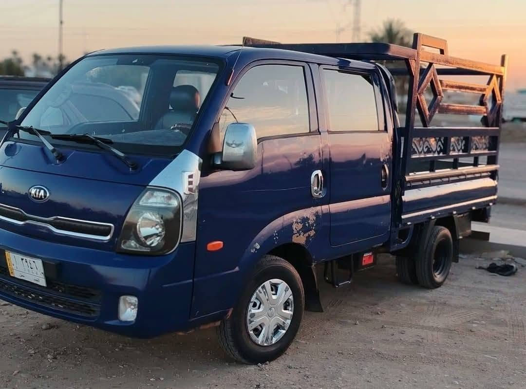 كيه عموشه دبل قماره 2009
رقم نجف مشروع وطني 
السياره كير محرك خير من الله 
جاهزه من كلشي تحويل ثاني يوم 
مكاني بغداد ابو غريب 
رقم التلفون ***********
