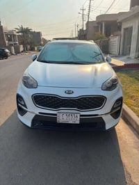 ، كيا سبورتج للبيع خليجي موديل 2021   سياره نضيفه مكفوله ضمان گير مكين...