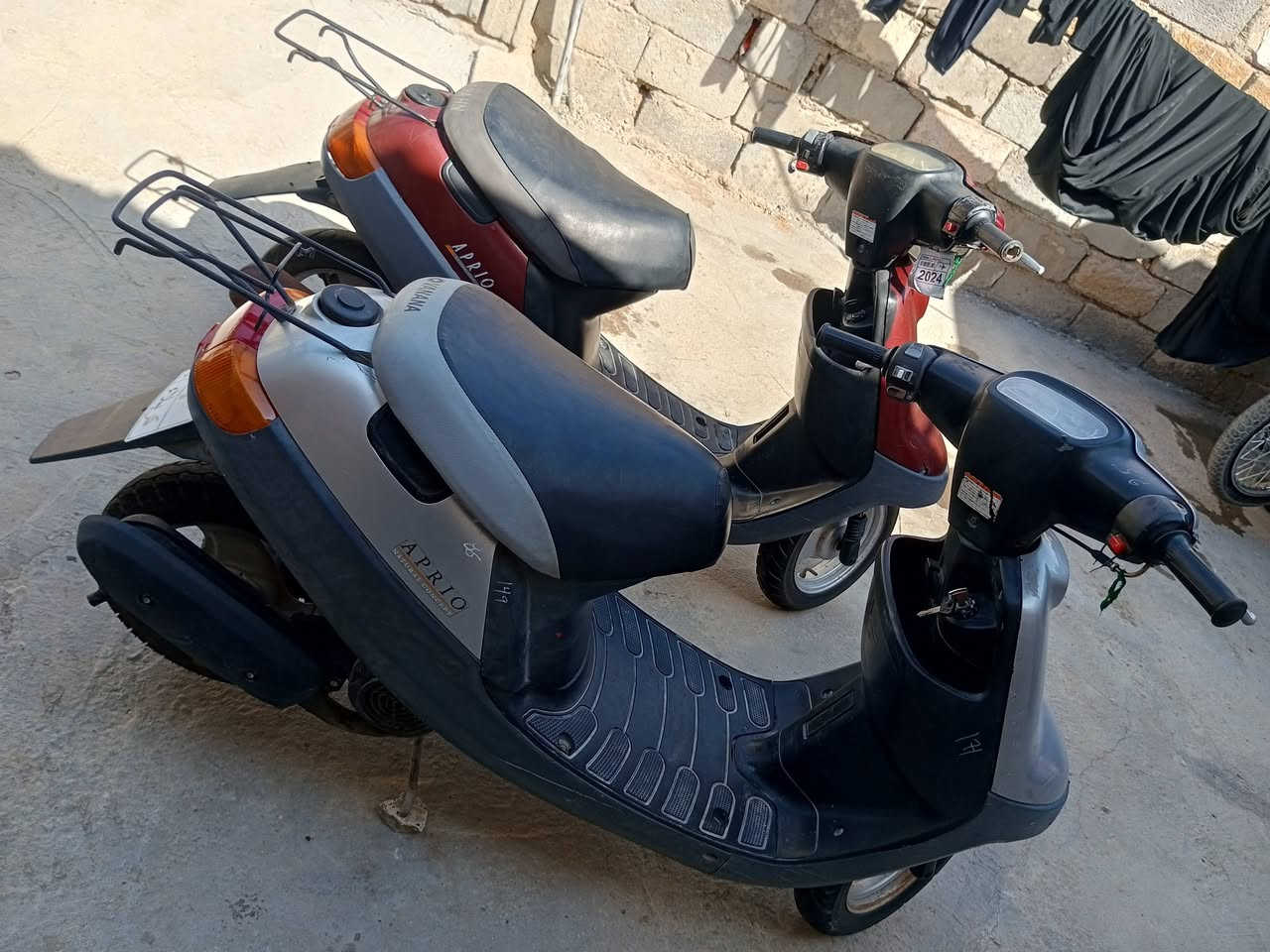 دراجات للبیع مویل 2000و99شغالات سلف کهربا المكان كربلاء حيل نضال قرب المستوصف السعر 700 الرقم ***********
