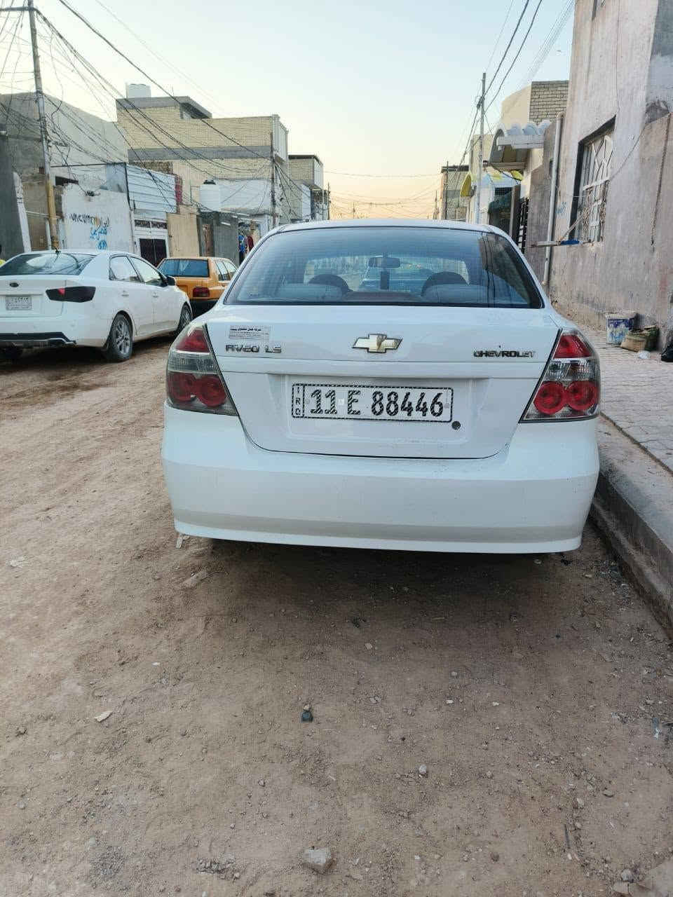 افیو للبیع مدیل ١١خلیجی مگفول من الضربه سياره جديد محرك وكير جديد مفتوح تبريد شغل حداده جديد رقم بغداد مميز مكانه النجف السعر 65 بيه مجال للاشراي 
***********
