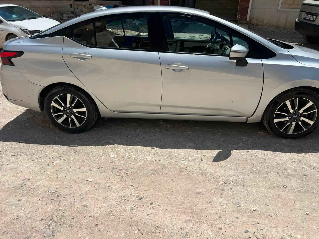 نيسان فيرسا موديل 21
مواصفات sv
ماشيه 177. الف كيلو 
مكان سياره اربيل 
السعر 105$
الاتصال 
***********
