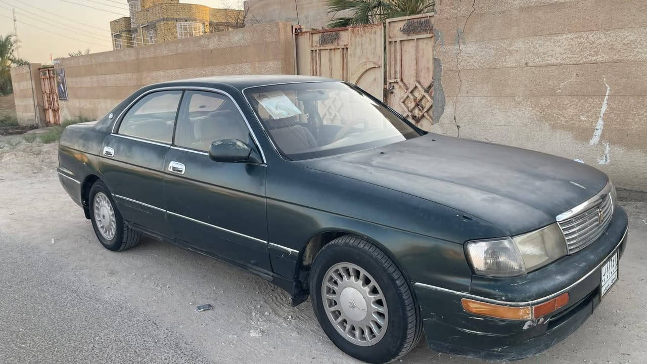 سلام عليكم 
سياره بطه للبيع
 مديل94
مكينه ثنين ونص وكير  كفاله
سياره مكفوله عيب شرعي
ونقل وكص شرط الفحص 
 حداديه جديده
 غرفتها كلش جديده
تبريد ثلاجه بيه ليك شرط
كمبريسر وفان شغال 
 تخم تاير جديد
 كهربائيات كلها شغاله
هورن بوش اصلي يابان
كراسي كهرباء
  لايت زنون  
 رقمها بصره الماني 
سنويه ساقطه  2019
 تريد مداور تريد وكاله 
السياره جاهزه 
السعر 37وبيها مجال 
مكان ذي قار گرمة بني سعيد
للاستفسار: *********** 
*********** سوق الشيوخ, ذي قار
