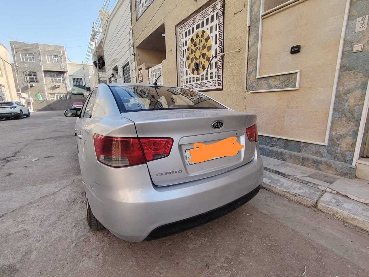 سيراتو موديل 2010 بيهه جاملغ وبنيد مصبوغات سيارة حلوة تخم تايرات جدد رقم بغداد بأسمي السعر مراسلة الرقم ***********
