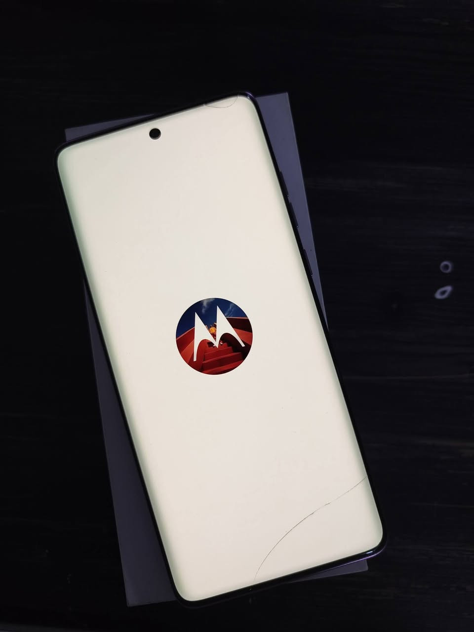 Motorala edge 60 fusion
ذاكرة 256 رام 12 مستخدم قليل حتى ملحقاته مامفتوحه فقط بيه فطر بلشاشه ماله اي تأثير 300 الف بغداد جميلة ***********
